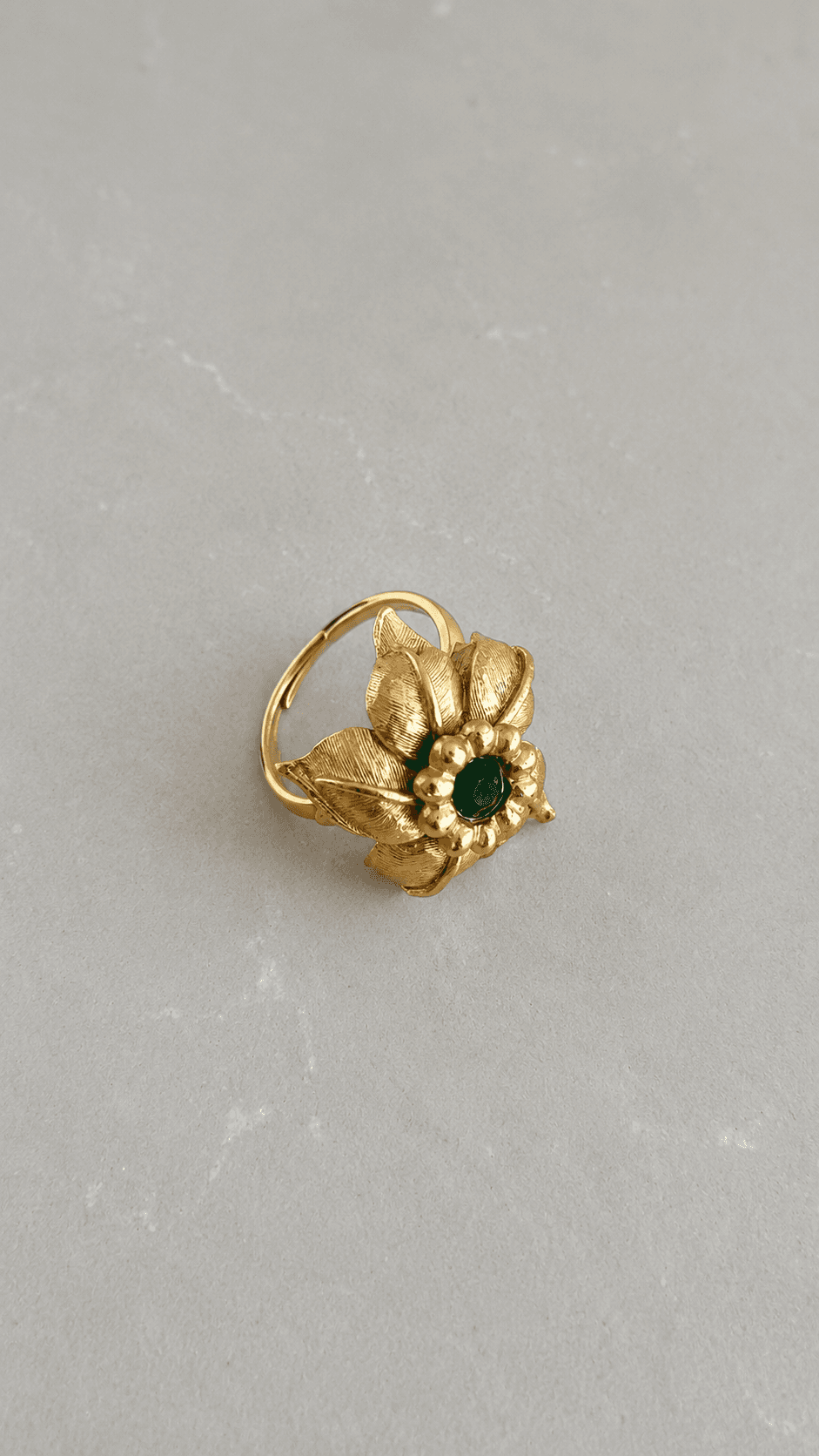 Green gold tone floral ring 2