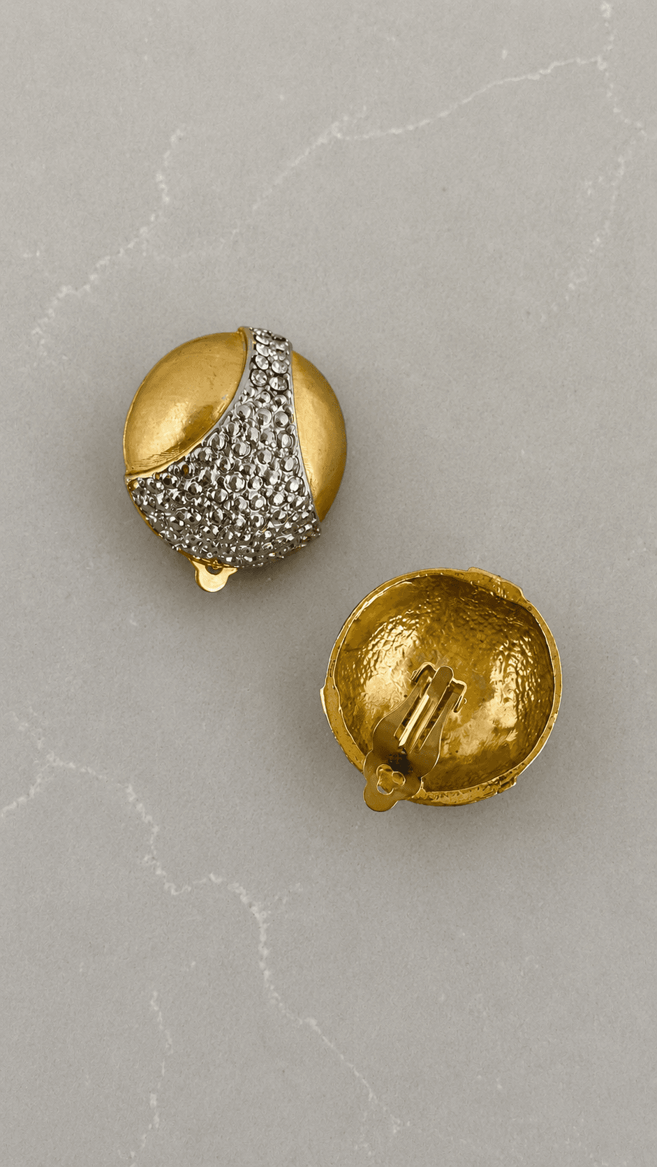 Crystal embellished gold tone round earrings 2