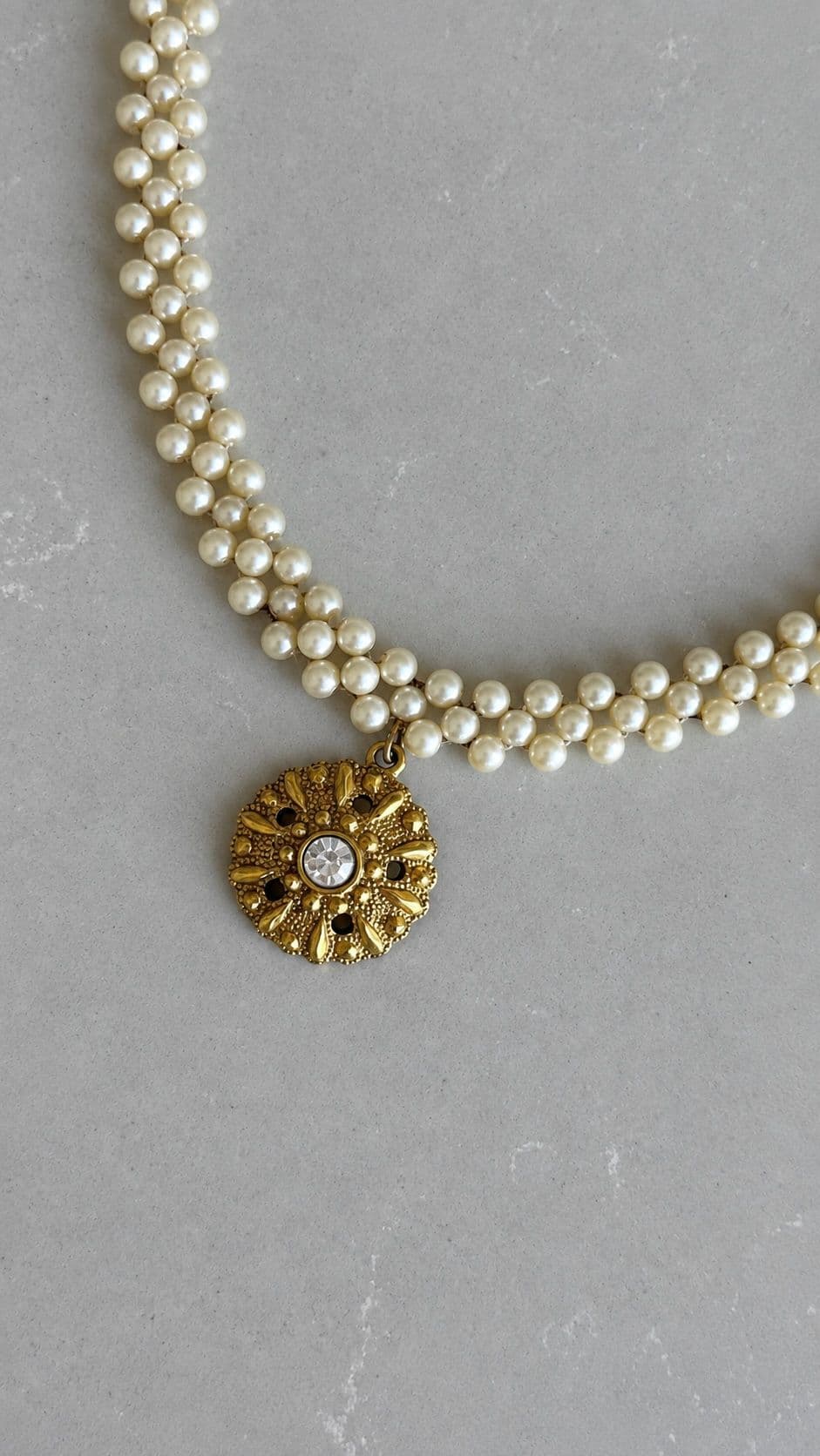 Signed faux pearl necklace 3