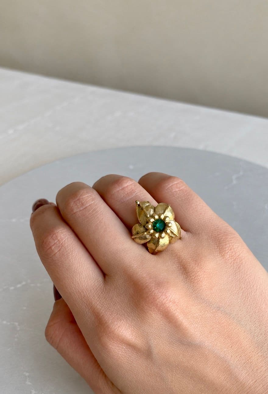 Green gold tone floral ring 3