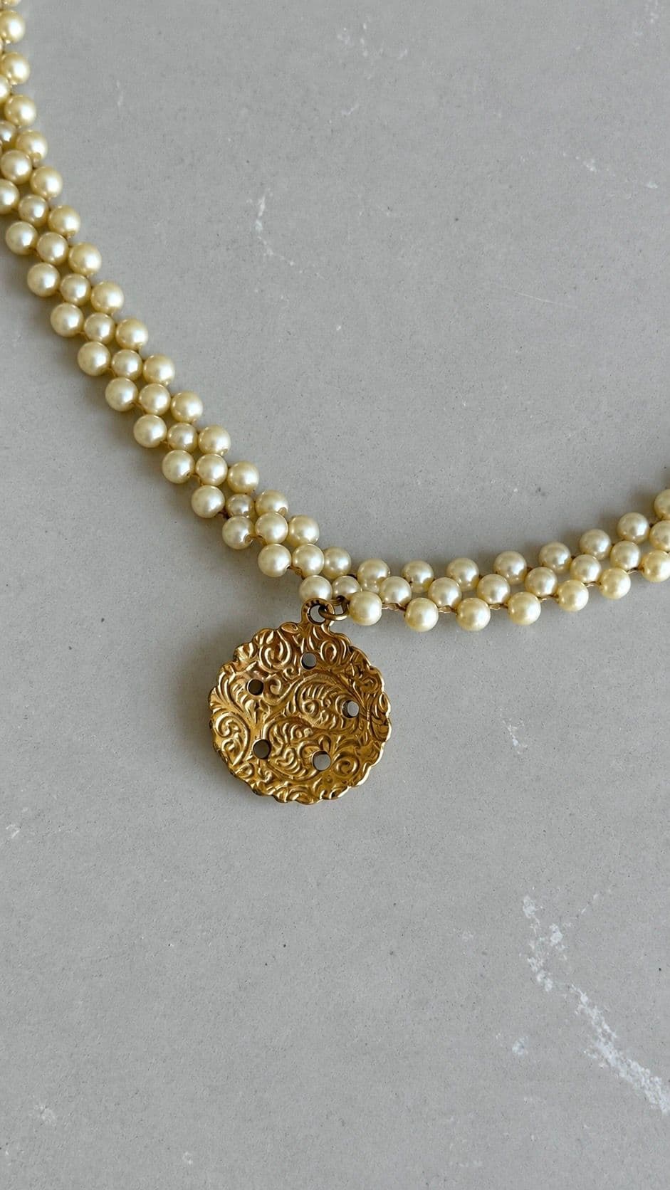 Signed faux pearl necklace 6